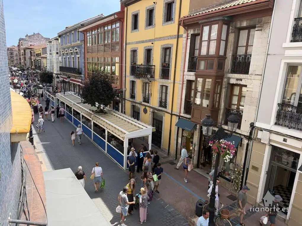 Vista exterior de Piso en venta en Ribadesella con Calefacción