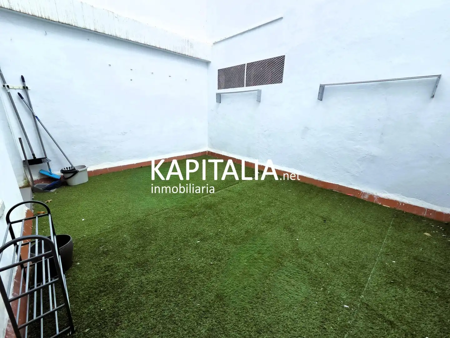 Jardín de Piso en venta en Alcoy / Alcoi con Aire acondicionado, Calefacción y Amueblado