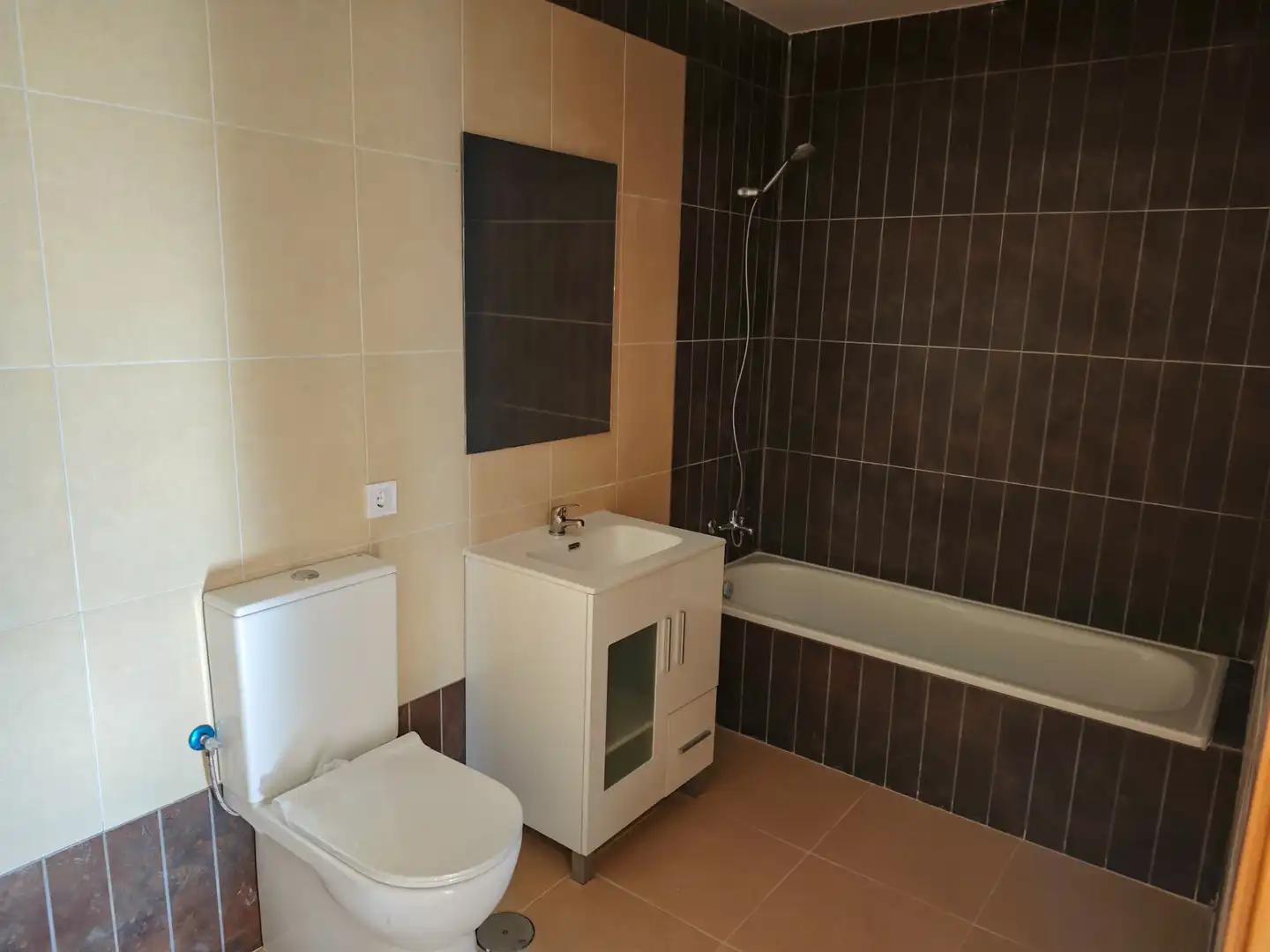 Baño de Casa adosada en venta en Mascaraque