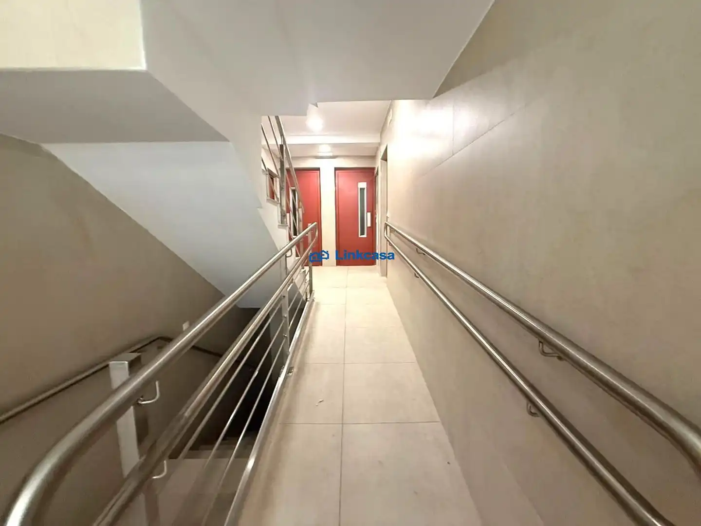 Flat for sale in Madrid  with Air Conditioner, Heating and Private garden