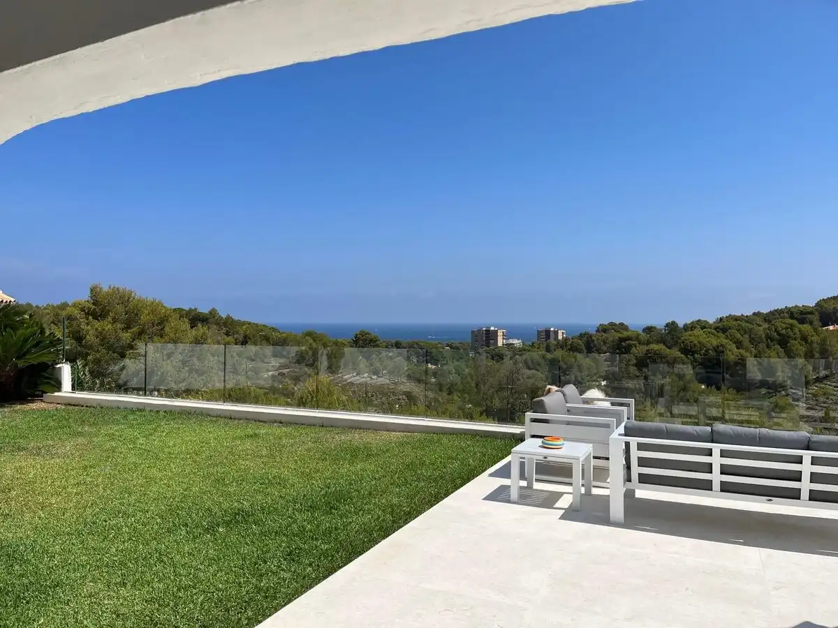 Terrasse von Haus oder Chalet zum Verkauf in Dénia mit Klimaanlage, Heizung und Terrasse