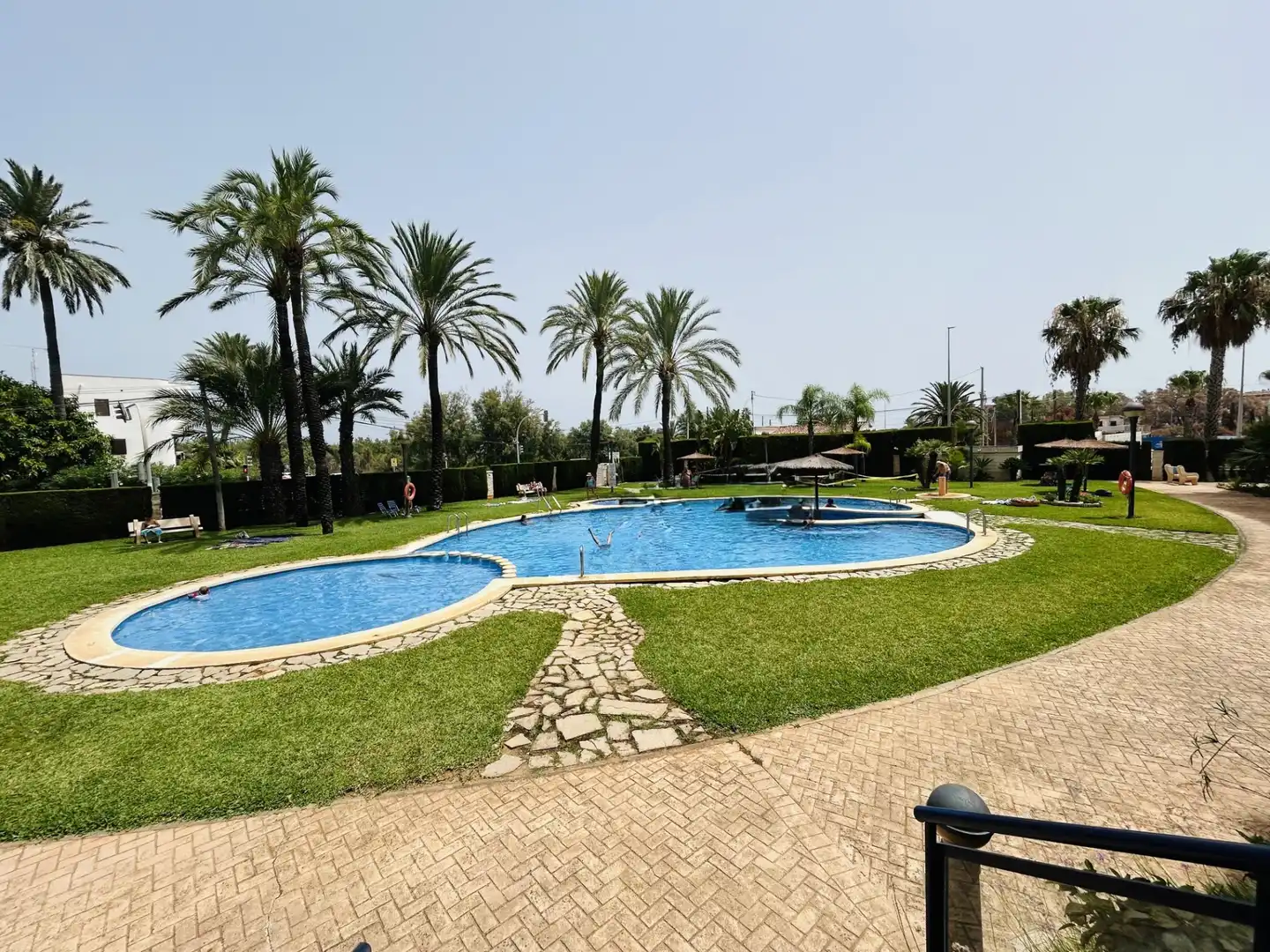 Piscina de Apartamento en venta en Dénia con Terraza, Amueblado y Horno