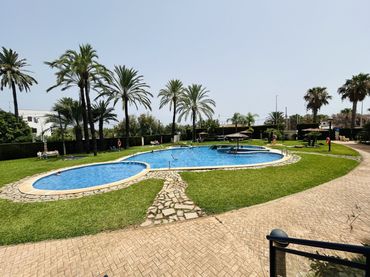 Apartamento con piscina en venta en Carretera de les Marines a Dénia 5