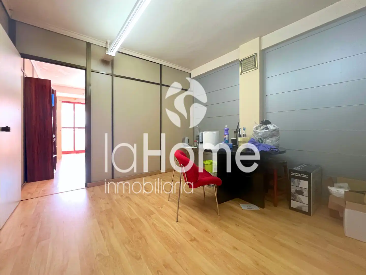 Nave industrial en venta en Manises