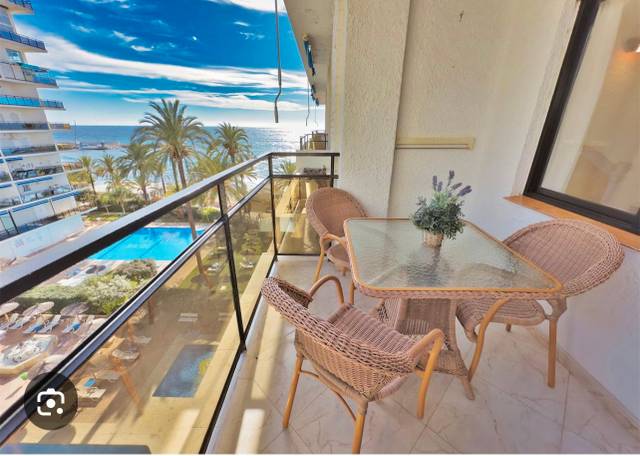 Piso en Venta en Calle Camilo José Cela, 1 en Playa de la Fontanilla