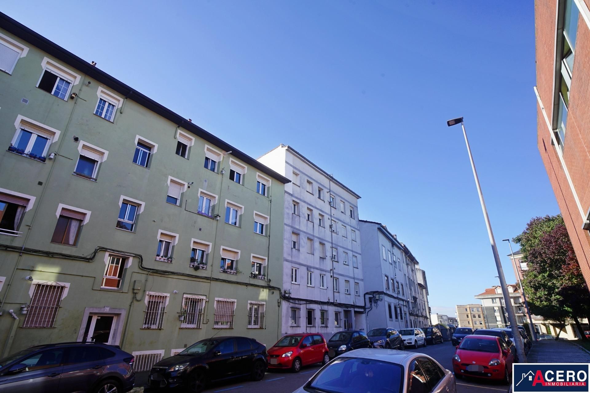 Vista exterior de Piso en venta en Santander con Calefacción y Parquet