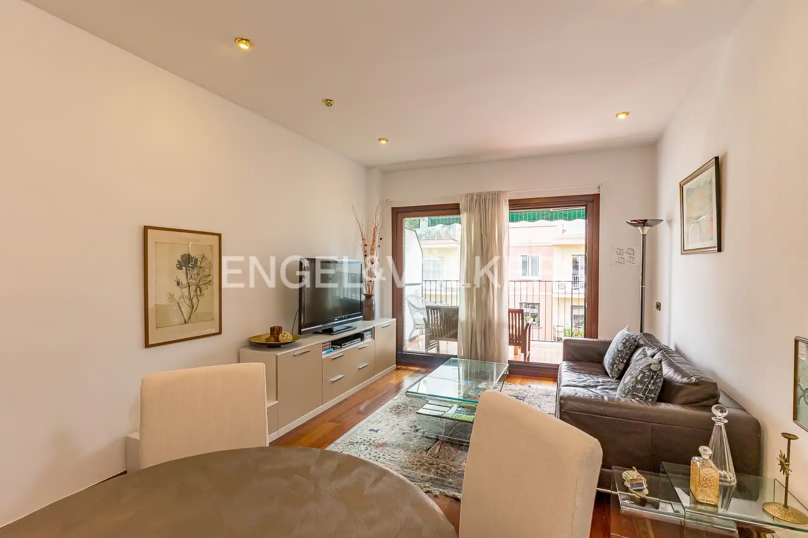 Living room of Flat for sale in Barcelona  with Air Conditioner, Heating and Parquet flooring