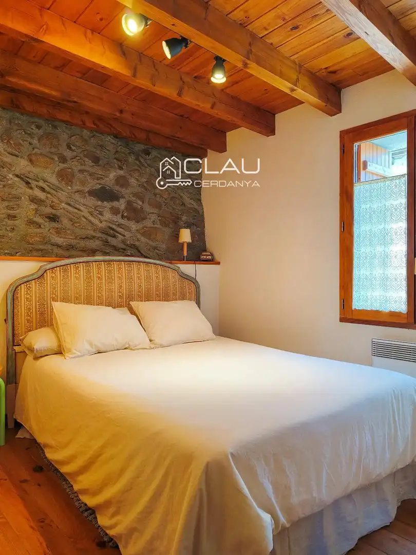 Habitación de Dúplex de alquiler en Latour - de - Carol con Calefacción, Parquet y Terraza