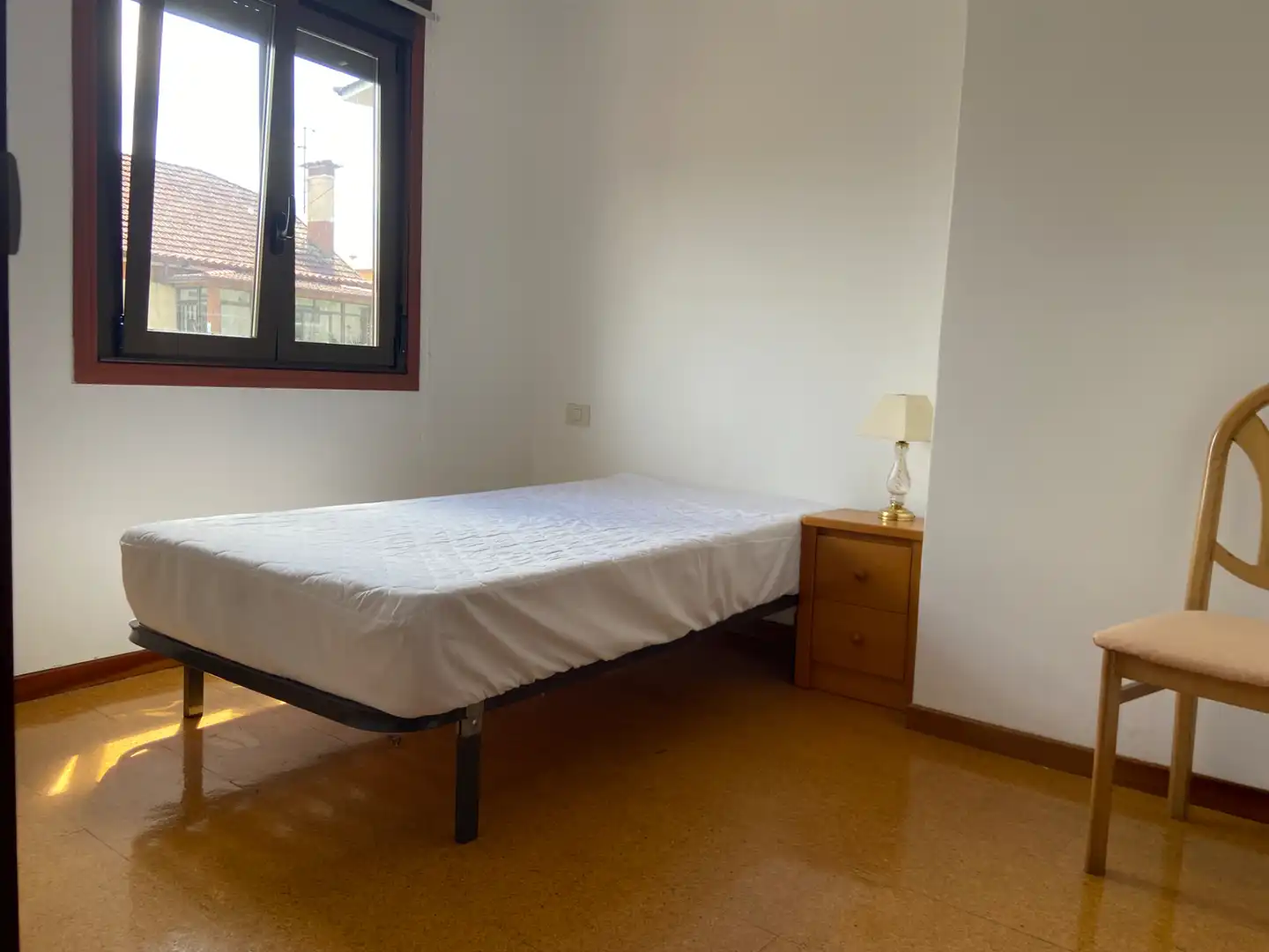 Habitación de Casa adosada en venta en Vigo  con Parquet