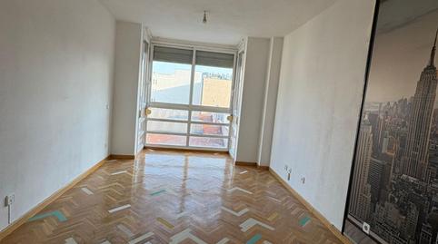 Foto 4 de Apartament de lloguer a Calle Calle Alcalá, Simancas, Madrid Capital