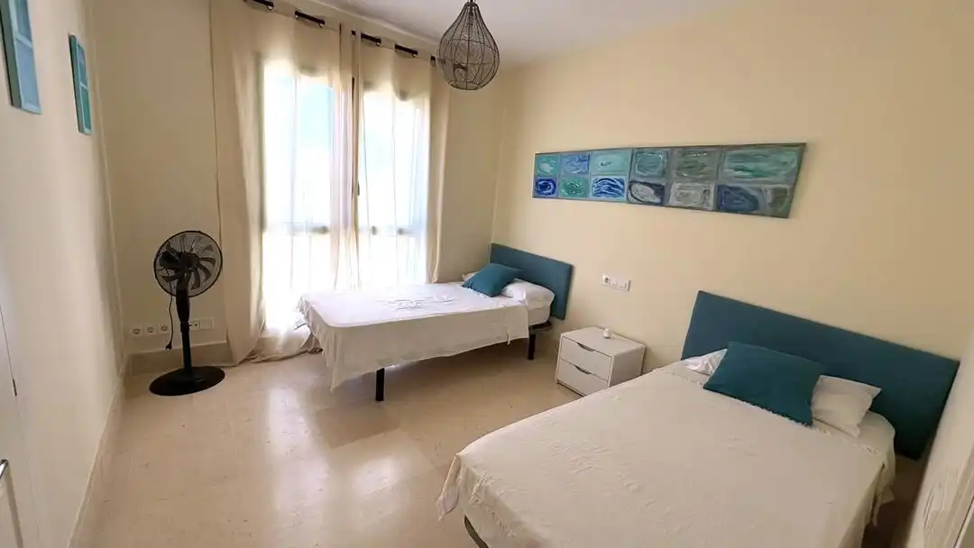 Flat with balcony to rent in Avenida de la Marina 15, imagen 12