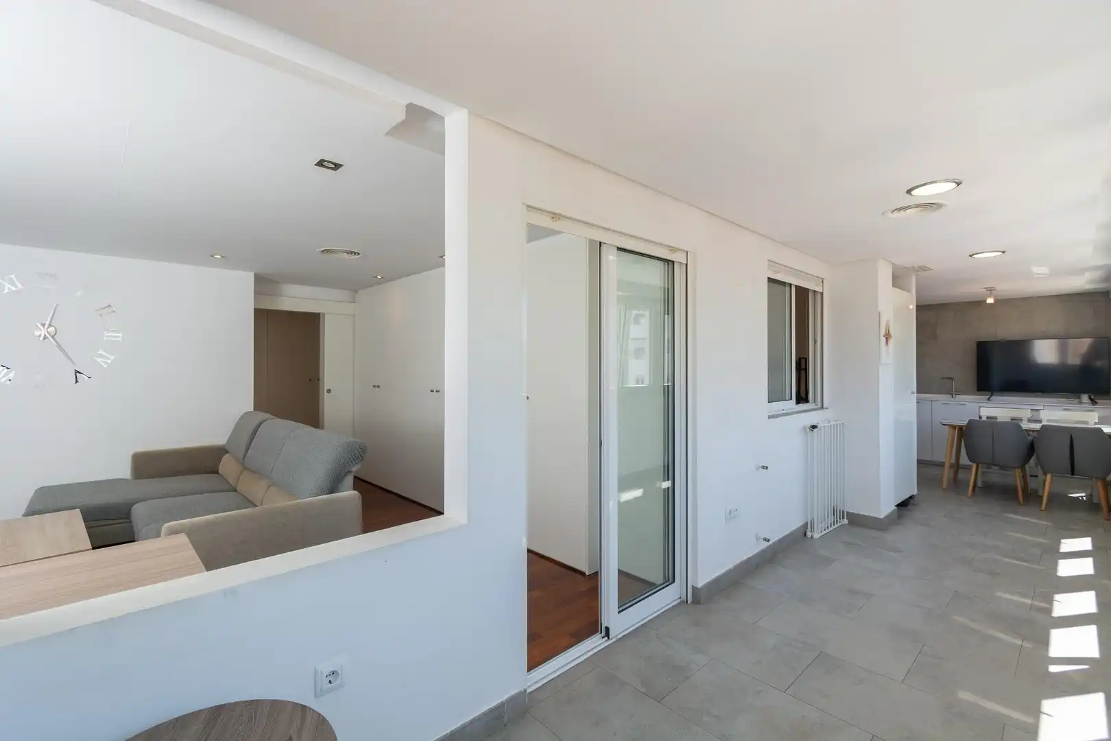 Piso en venta en Cartagena con Aire acondicionado, Trastero y Amueblado