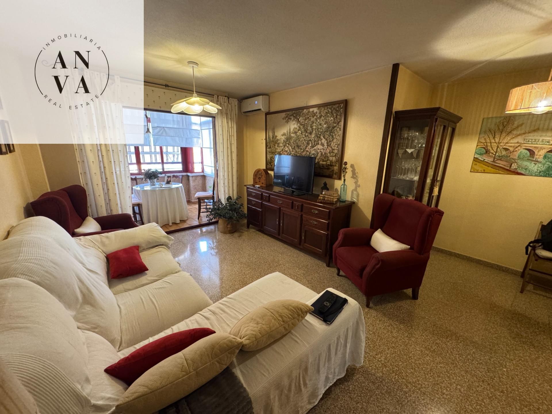 Sala d'estar de Pis en venda en San Vicente del Raspeig / Sant Vicent del Raspeig amb Aire condicionat i Balcó