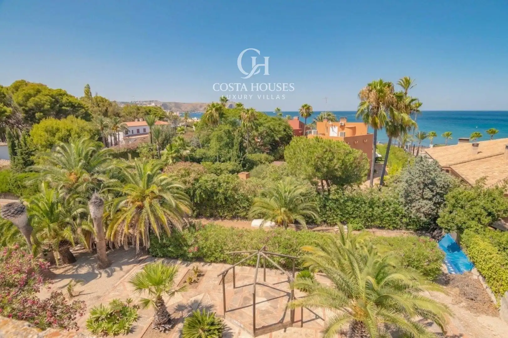 Exterior view of Buildings for sale in Jávea / Xàbia