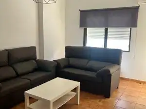 Sala d'estar de Pis de lloguer en Ronda amb Moblat