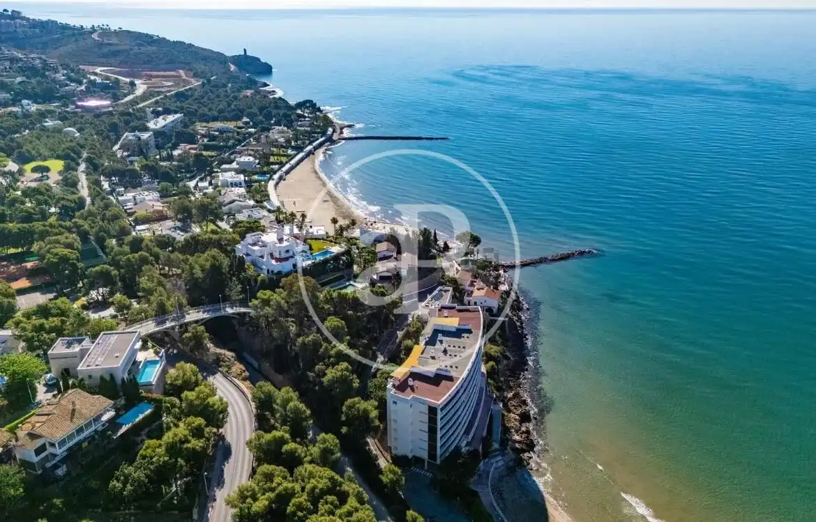 Vista exterior de Casa adosada en venda en Oropesa del Mar / Orpesa amb Aire condicionat, Calefacció i Jardí privat