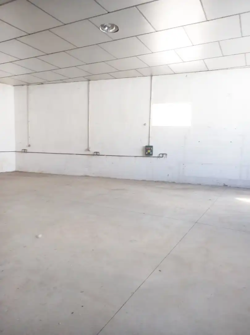 Industrial buildings for sale in Encinas de Abajo