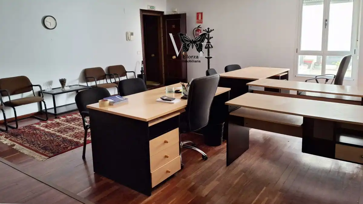 Office space for sale in Centro - Casco Histórico