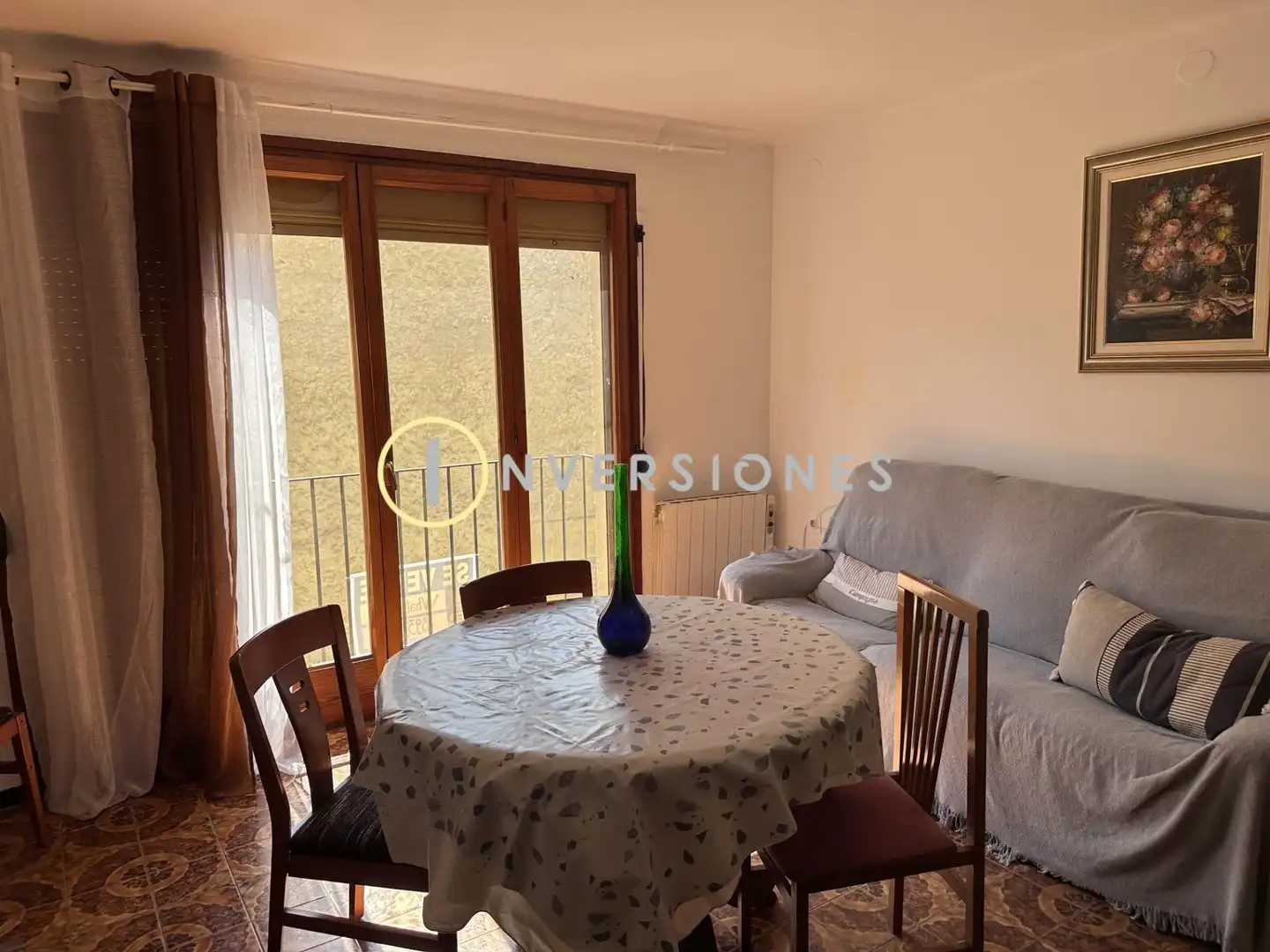 Sala d'estar de Casa adosada en venda en Vilanova de Prades amb Moblat i Balcó