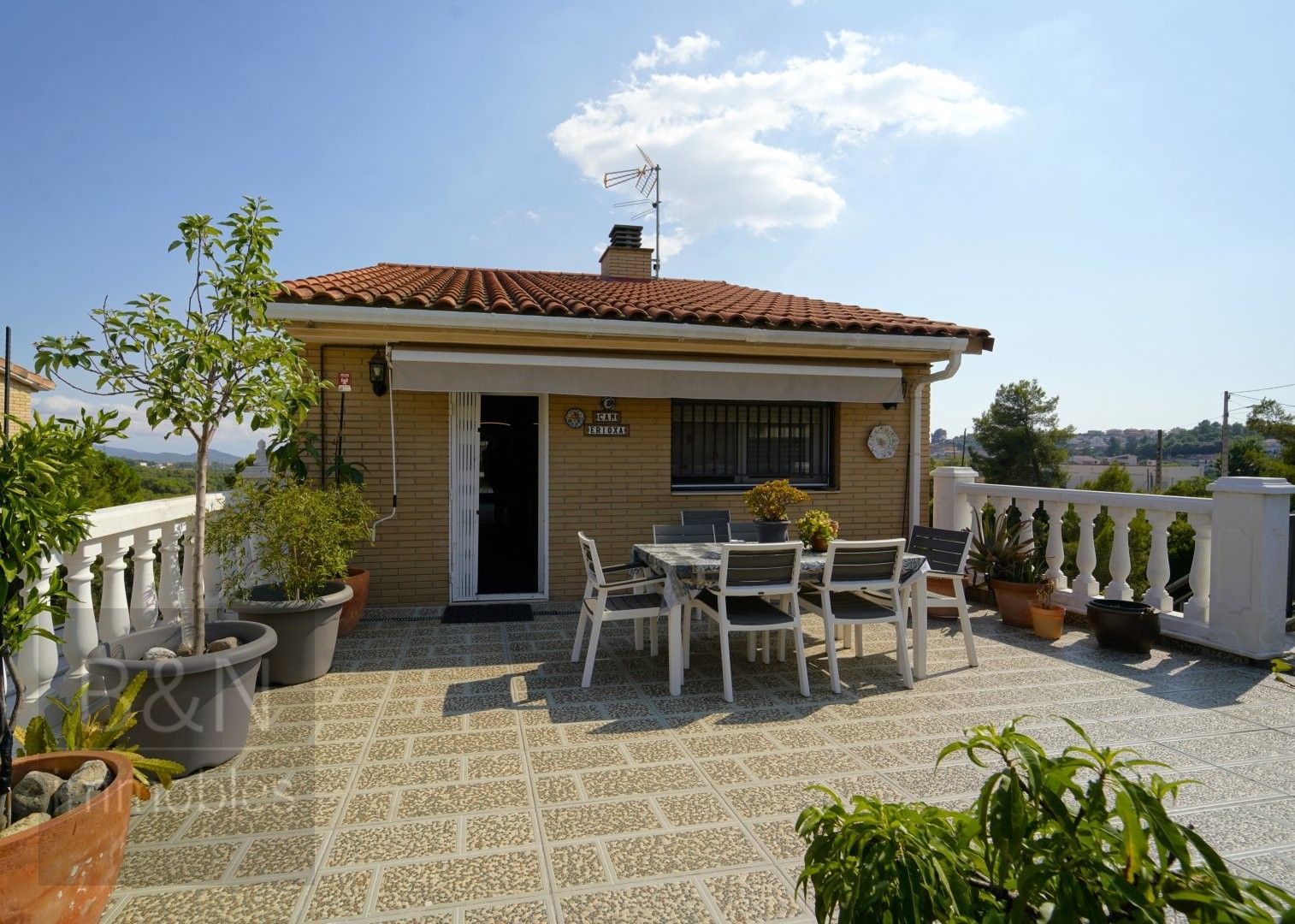 Terrace of House or chalet for sale in Rubí  with Air Conditioner and Heating