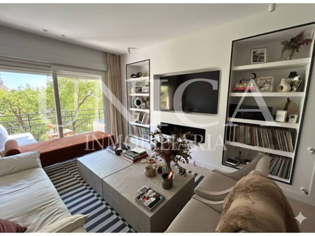 Piso en Venta en Hispanoamérica - Bernabéu