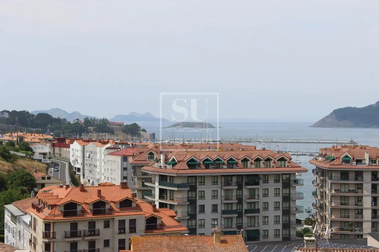 Vista exterior de Casa o xalet en venda en Baiona amb Calefacció i Jardí privat