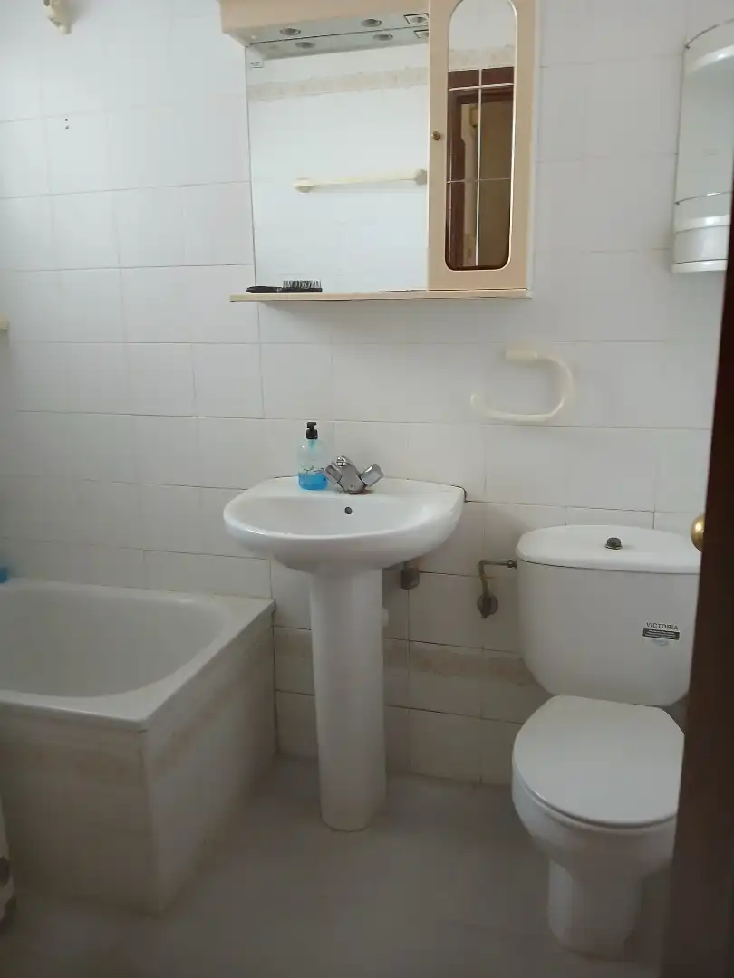 Baño de Piso en venta en El Puerto de Santa María con Aire acondicionado, Calefacción y Amueblado