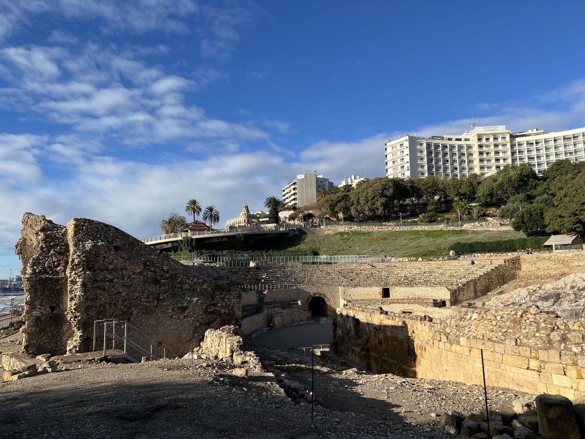 Vista exterior de Piso en venta en  Tarragona Capital con Terraza, Amueblado y Balcón