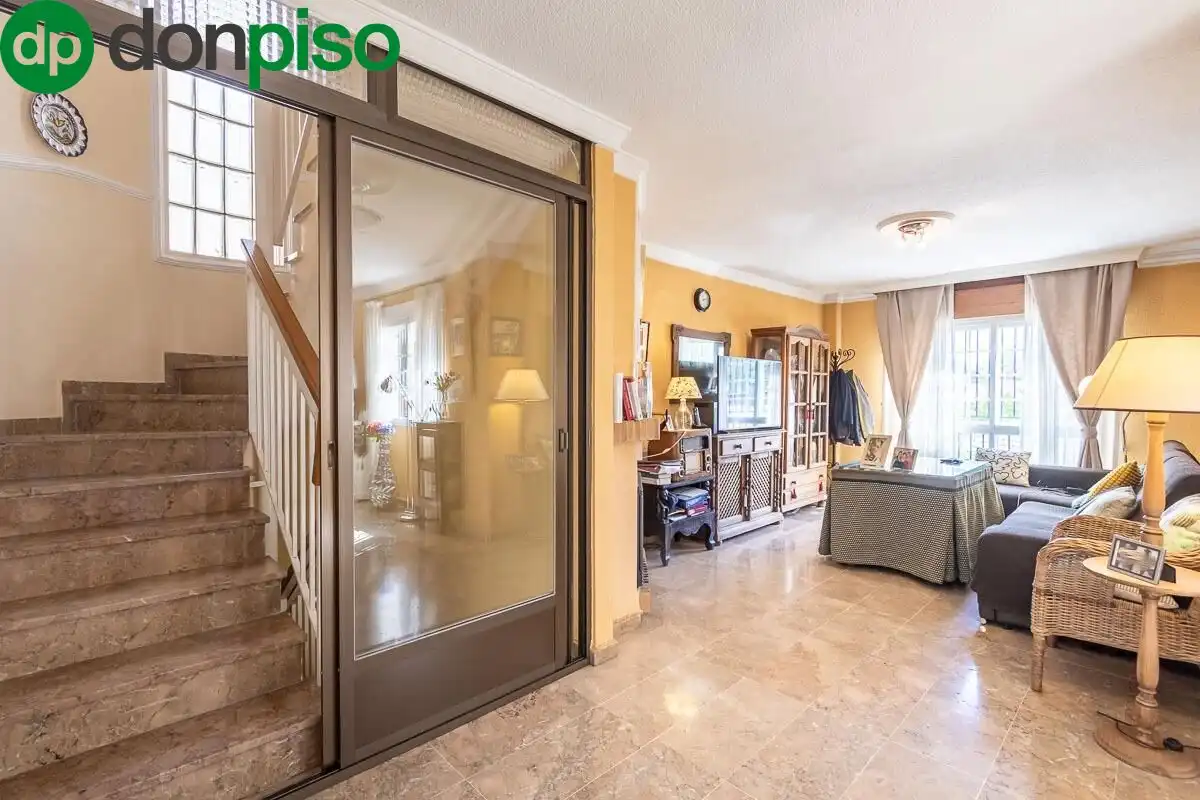 Villa mit Pool zum Verkauf in Calle Brasil, imagen 6