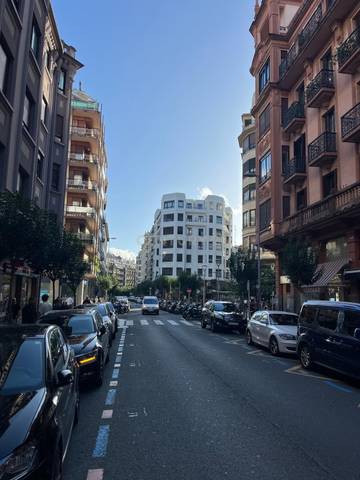 Local comercial en Venta en Secundino Esnaola Kalea, 12, Donostia-San Sebastia, -1 en Gros