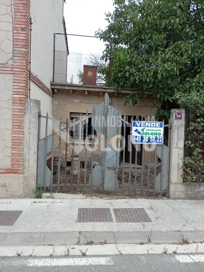 Residential zum Verkauf in Baños de Ebro / Mañueta