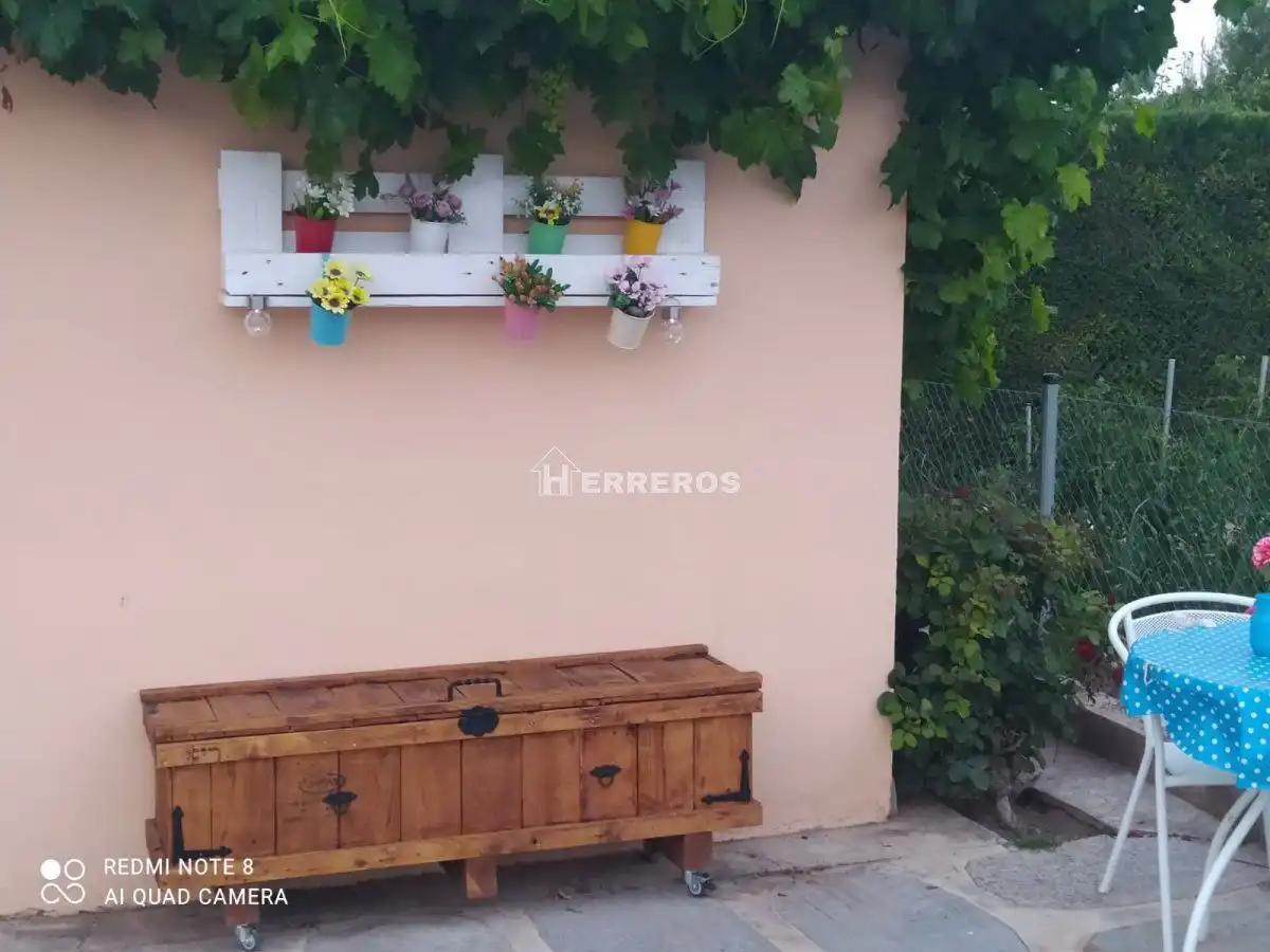 Jardí de Casa o xalet en venda en Murillo de Río Leza amb Calefacció, Traster i Moblat