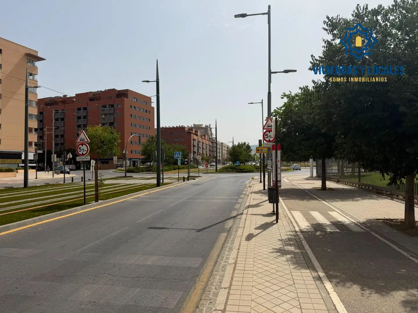 Local de alquiler en Avenida de la Ilustración, 67, Campus de la Salud