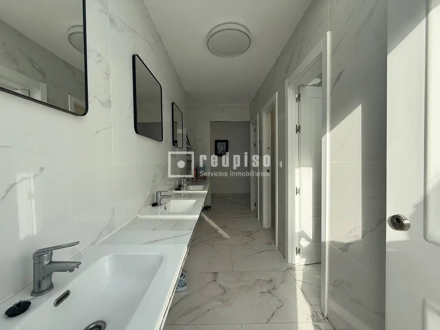 Bathroom of Houses for sale in Málaga  with Air Conditioner, Private garden and Furnished