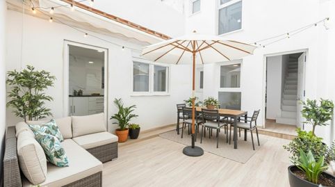 OPORTUNIDAD! BAJO VIVIENDA  REFORMA INTEGRA A ESTRENAR, TRES TERRAZAS, 4 HAB CON BAÑO EN SUITE MAS DOS APARTAMENTOS CON COCINA y B