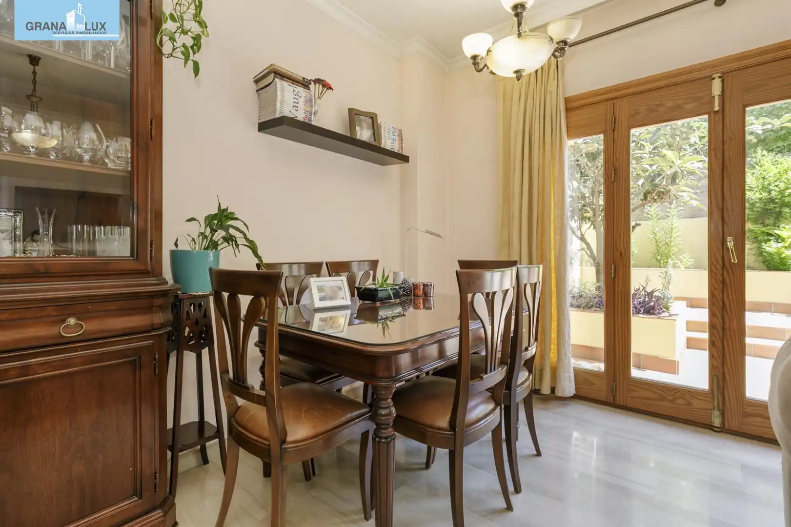 Adosado con jardín en venta en Cuarto Real de Santo Domingo, imagen 2
