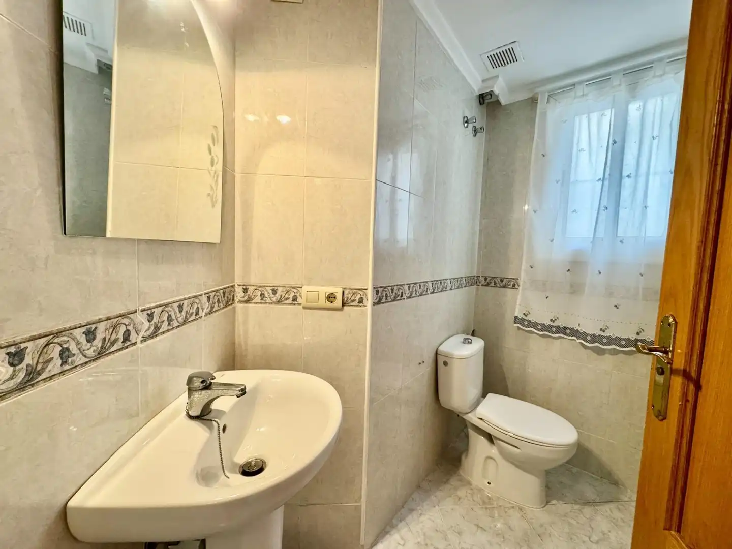 Bany de Apartament en venda en Torrevieja