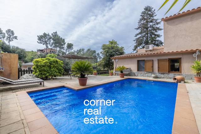 Casa-chalet en Venta en Molins de Rei