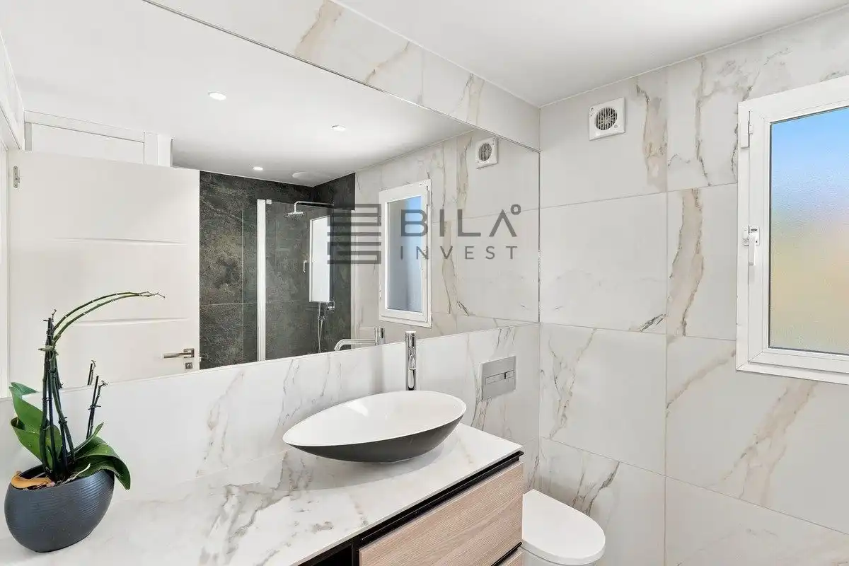Villa avec piscine à vendre à Cerros del Aguila, imagen 19
