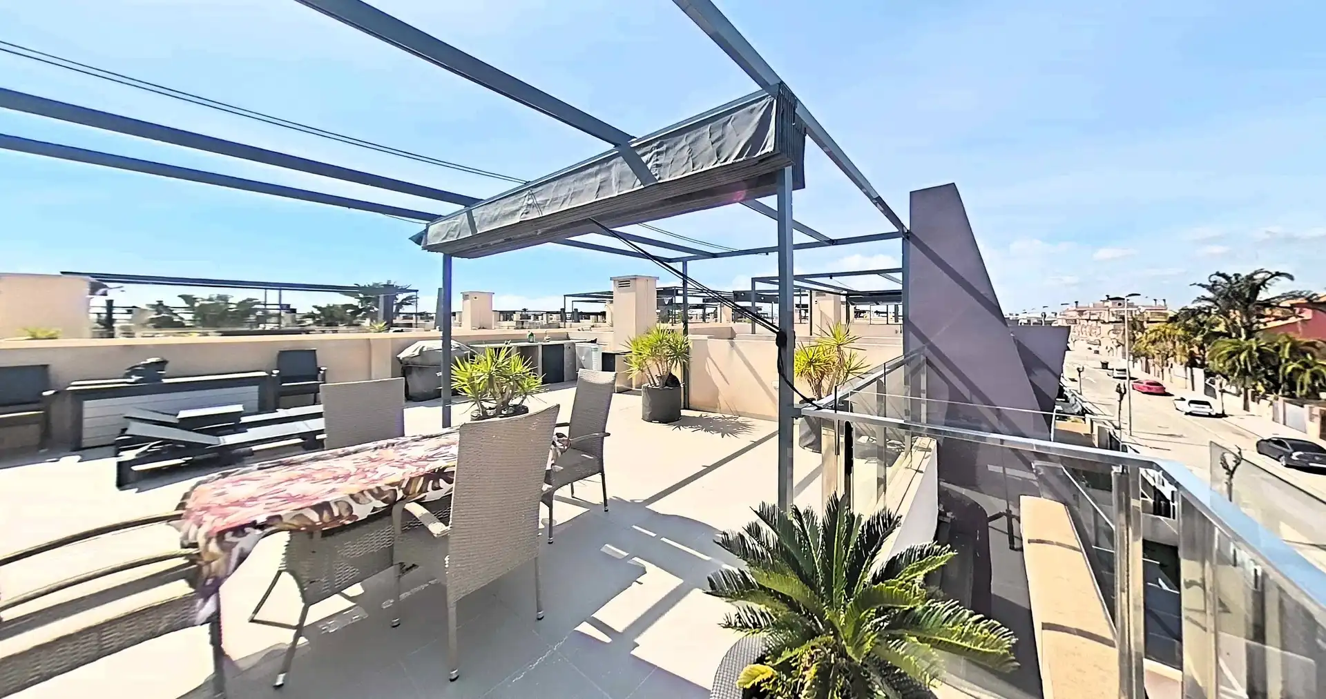 Terrasse von Wohnungen zum Verkauf in Pilar de la Horadada mit Klimaanlage, Heizung und Terrasse