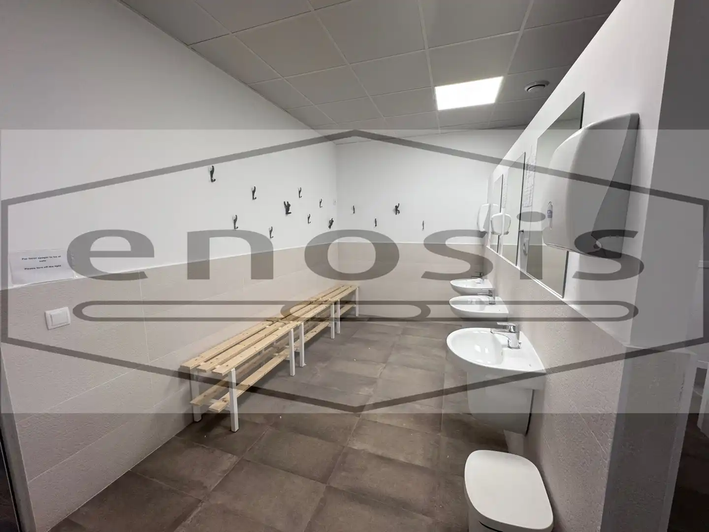 Baño de Nave industrial de alquiler en Torre-Pacheco
