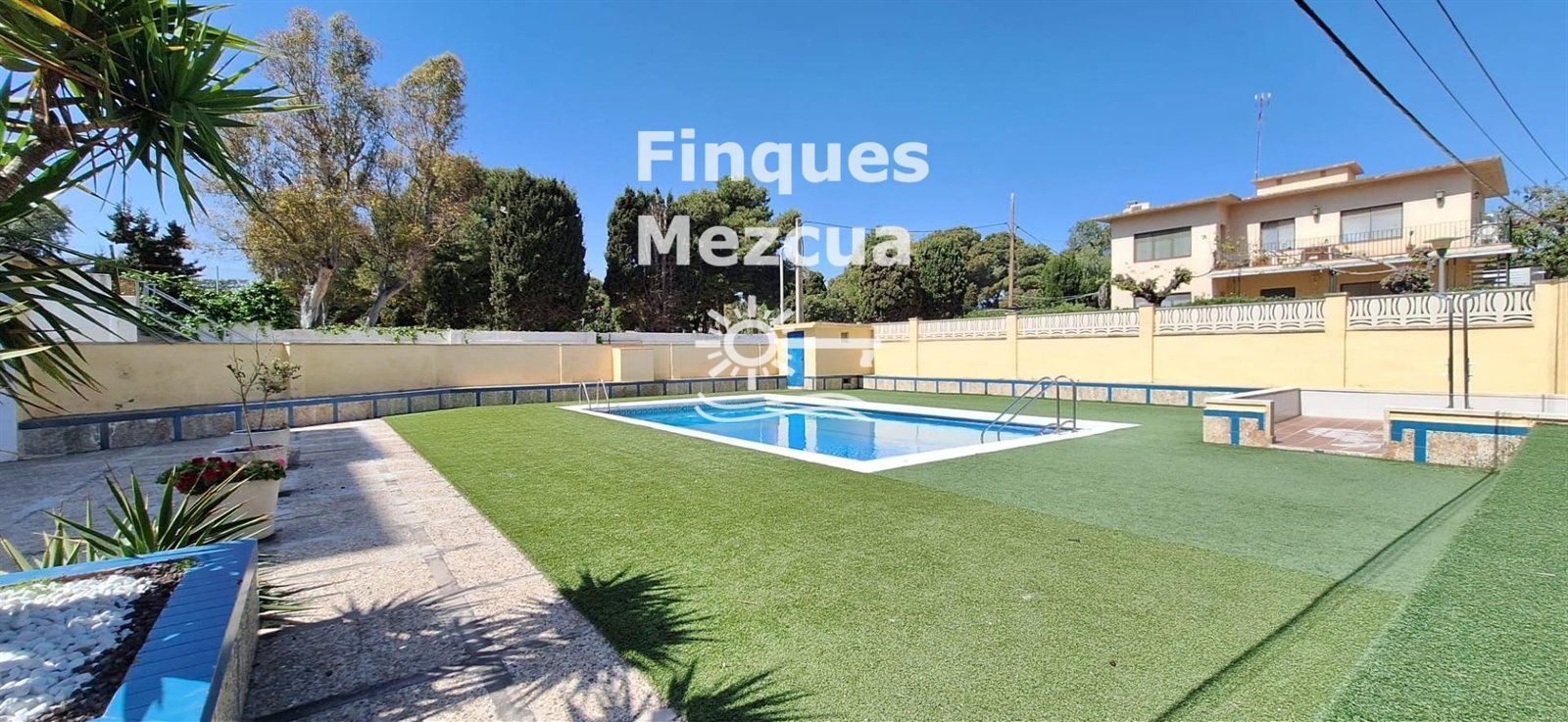 Piscina de Pis en venda en El Vendrell