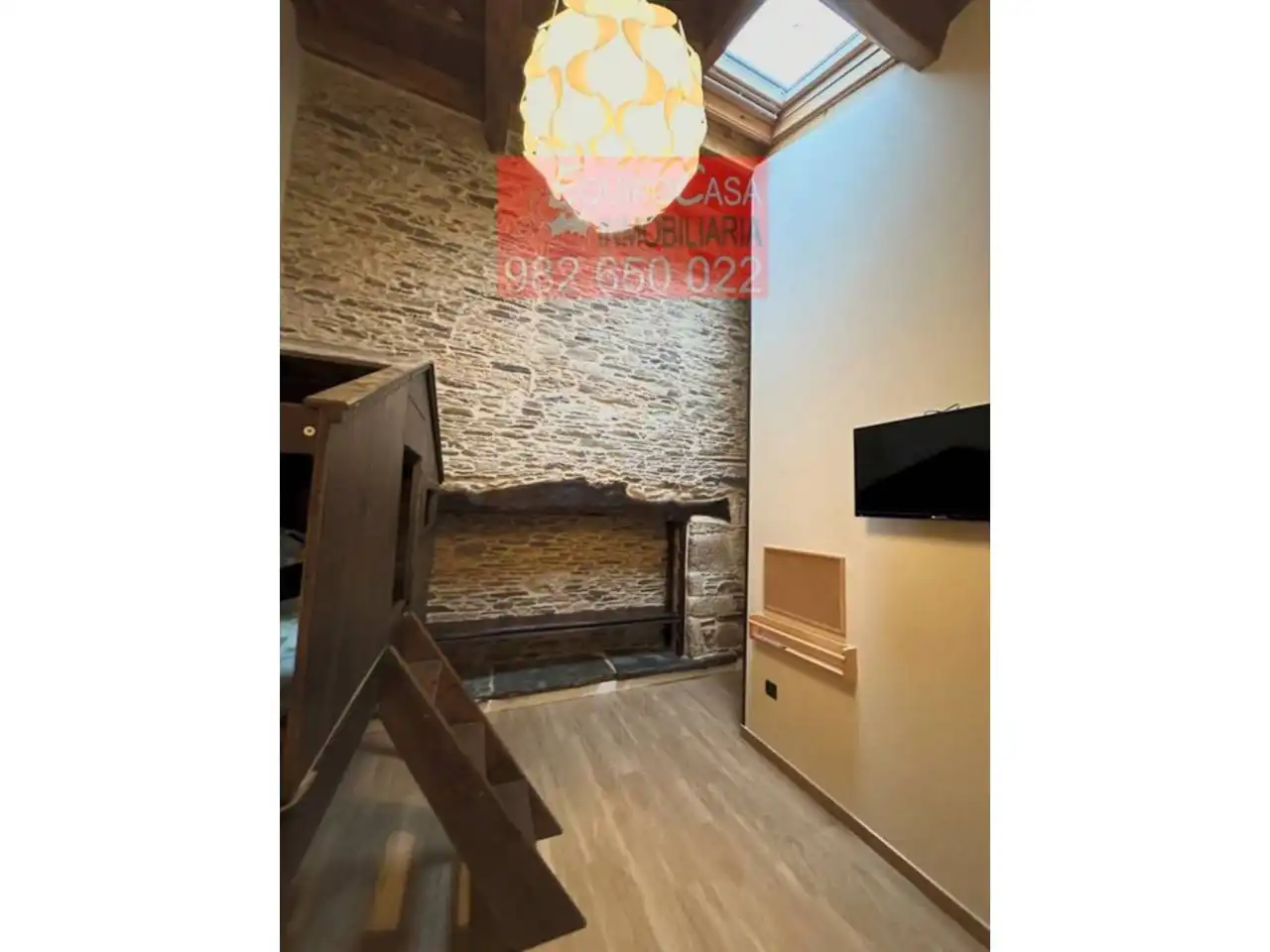 Casa o xalet en venda en Castro de Rei amb Calefacció, Jardí privat i Parquet