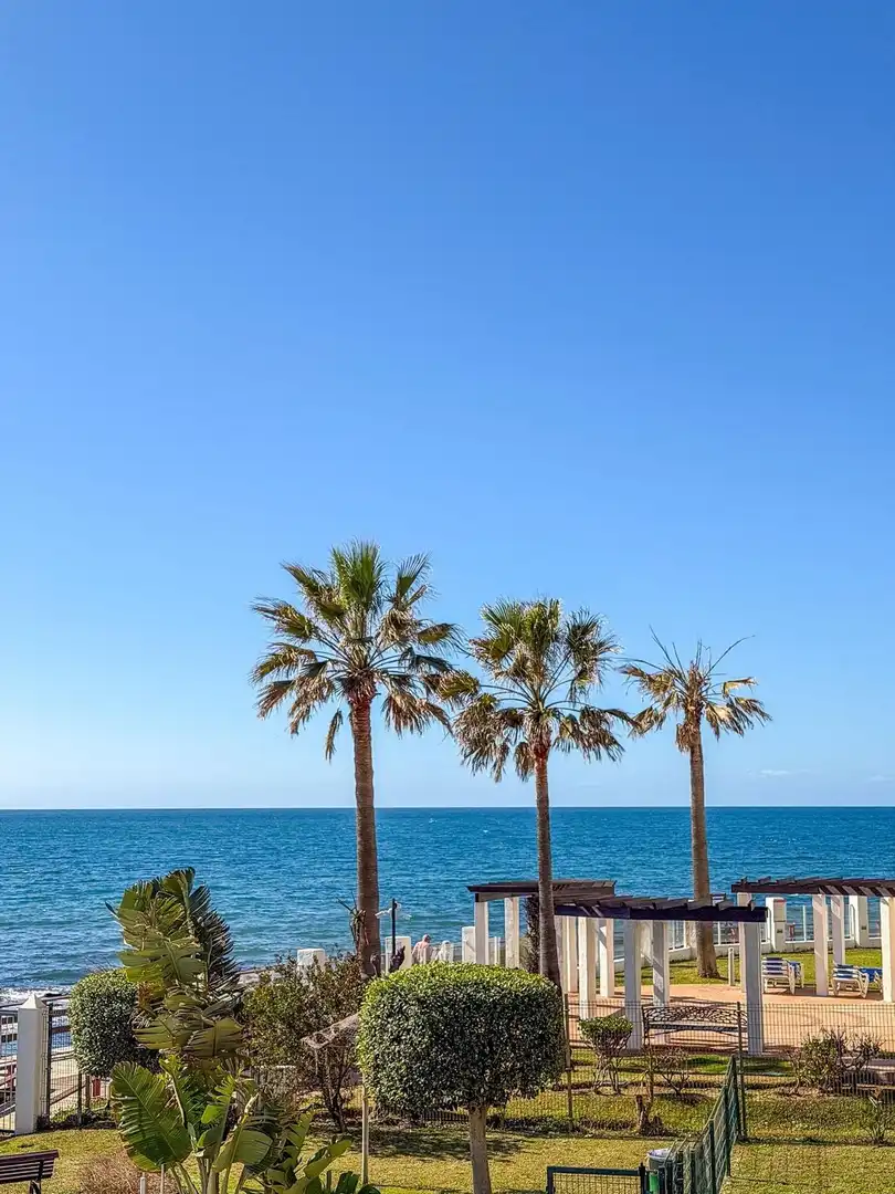 Vista exterior de Dúplex en venda en Mijas amb Calefacció, Terrassa i Moblat