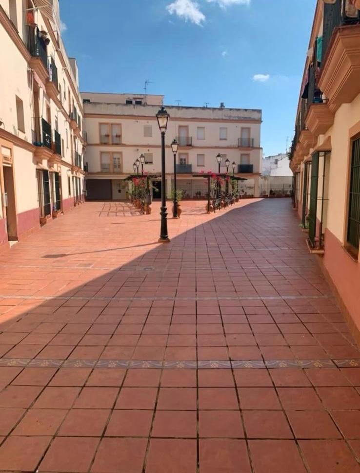 Exterior view of Flat for sale in Cantillana  with Air Conditioner and Furnished