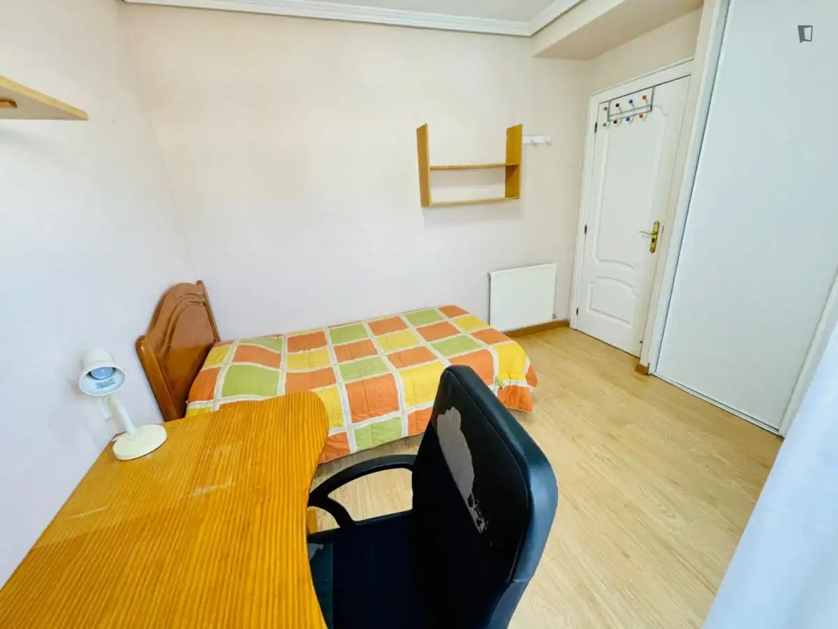 Zimmer in Villanueva de la Cañada ciudad