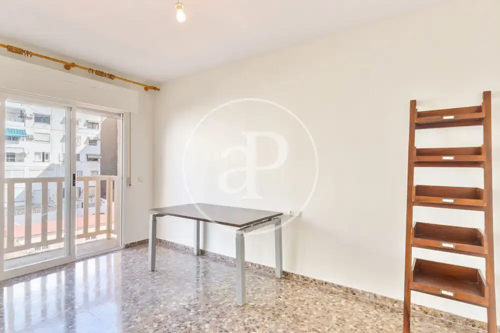 Piso en venta en Av. de Peris i Valero, Russafa