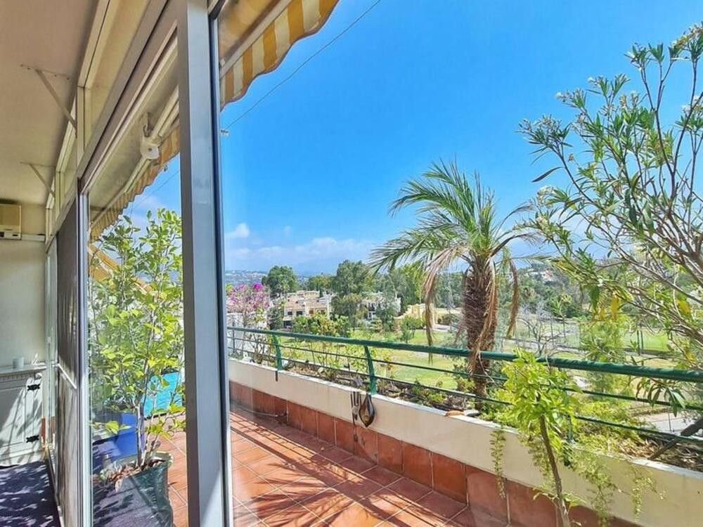 Exterior view of Attic to rent in Marbella  with Air Conditioner, Heating and Terrace