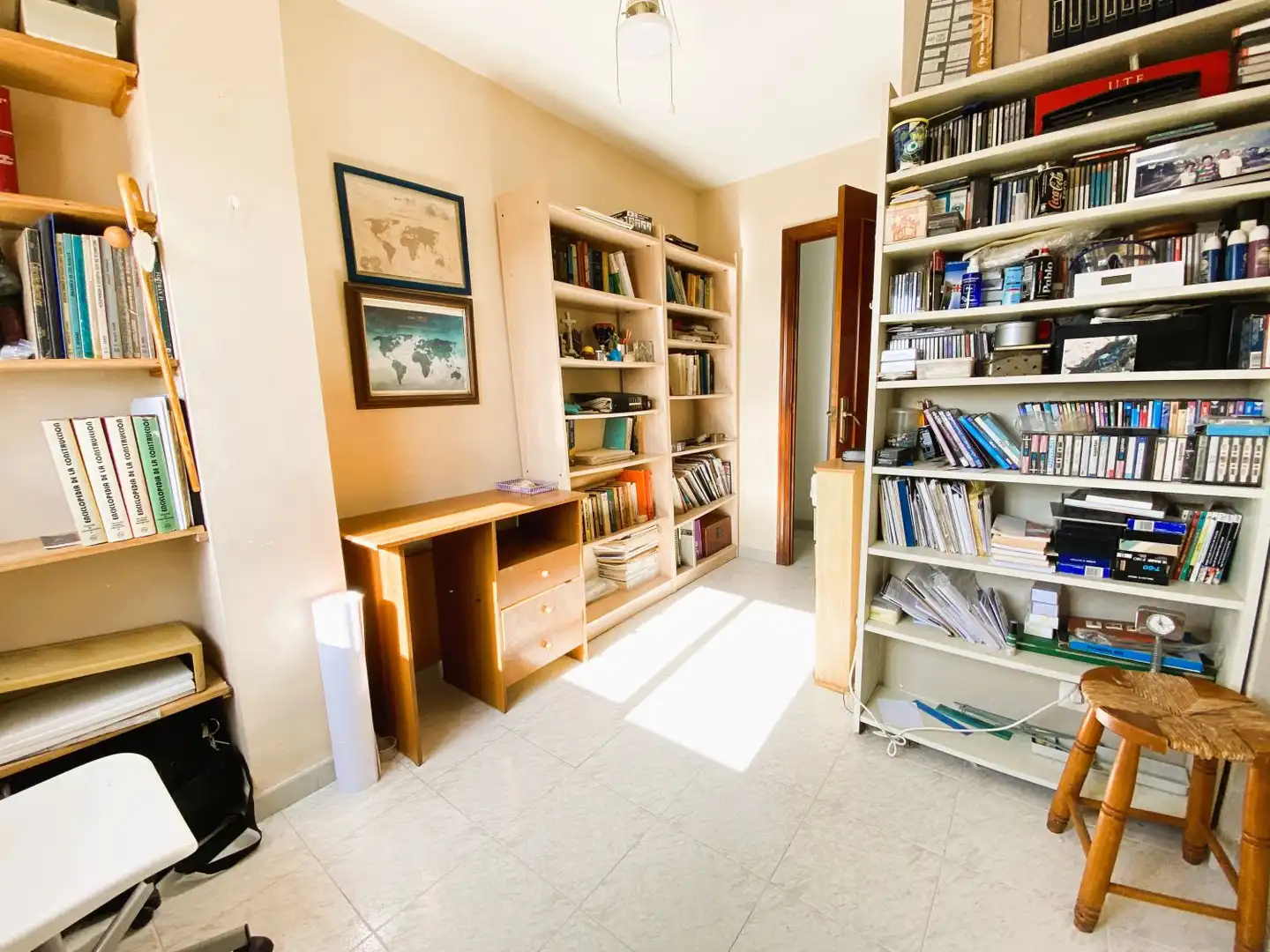 Piso con terraza en venta en Lluis Companys, imagen 17