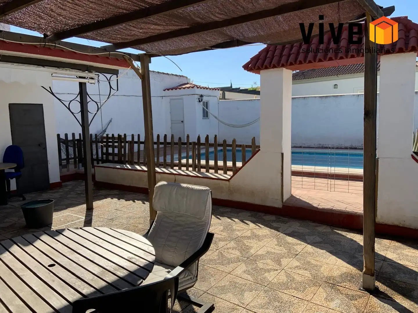 Terraza de Casa adosada en venta en Mairena del Aljarafe con Aire acondicionado, Calefacción y Jardín privado